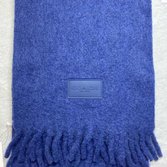 Coach CU815 Muffler with Rubber Patch in Navy, Alpaca+Polyamide - Picture 1 of 5